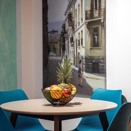 Blue Ark Wanderlust Atenas Exterior foto